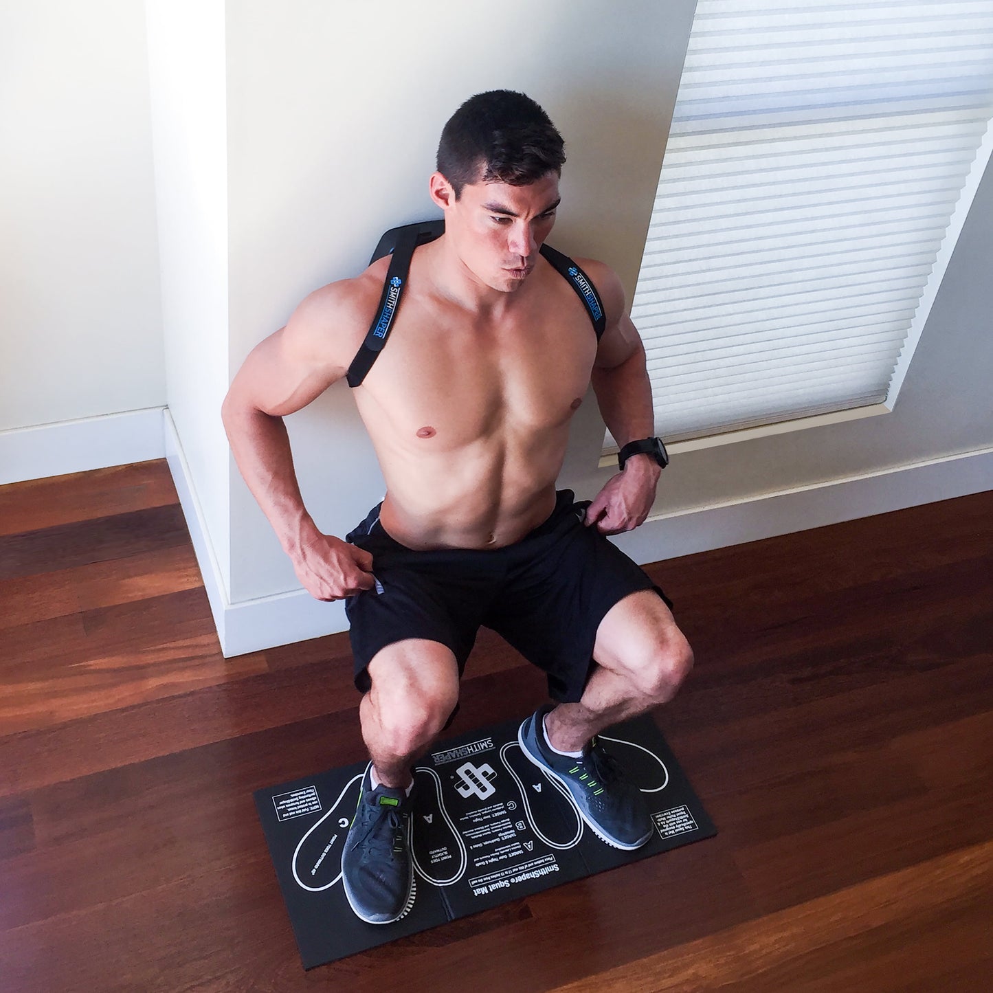 Squat Mat Exercise Kneeling Pad | 30.75-Inch Mat for Leg Muscle Targeting | Folds to 0.9-In. Thick Knee Pad - Ab Rollouts - Knee Pushups | Cushion Elbows - Planks | Black